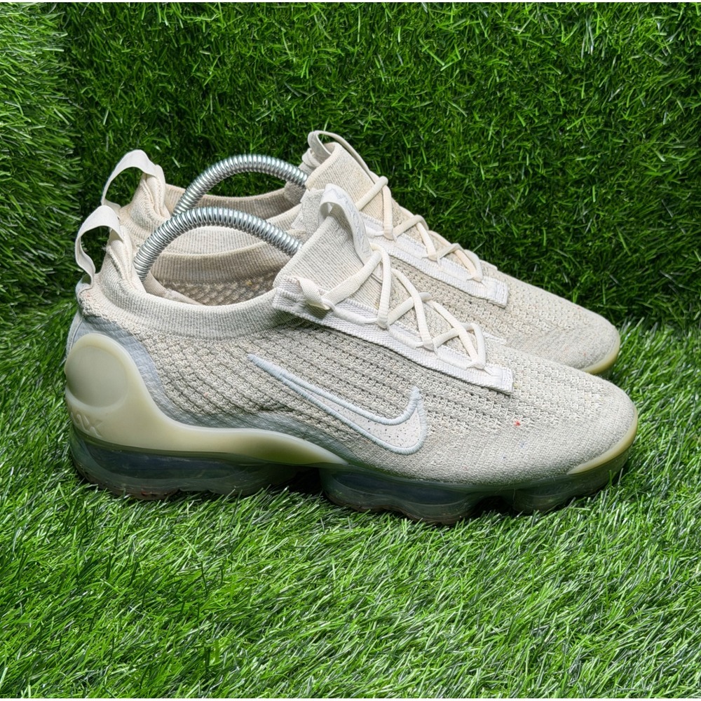 Nike Air VaporMax 2021 FK Oatmeal Phantom Womens Size 9.5 Shoes DC4112-100